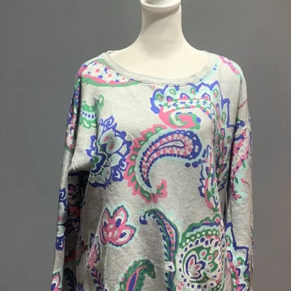 TALBOTS  Sz Medium Gray Paisley Print High-Low Sweatshirt - Picture 2 of 7